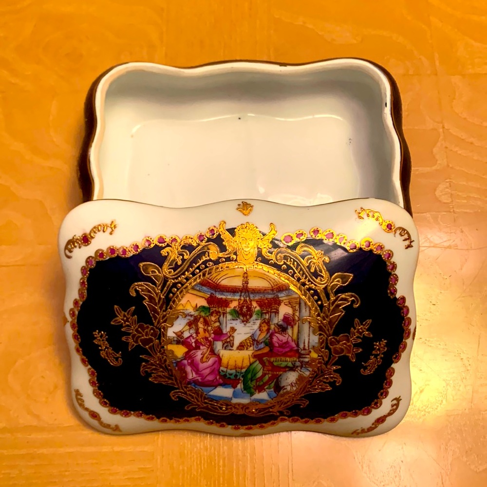 Sevres porcelain box 19th Century